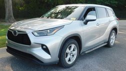 2022 Toyota Highlander LE
