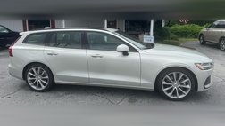 2020 Volvo V60 T5 Momentum