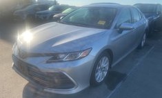 2022 Toyota Camry LE