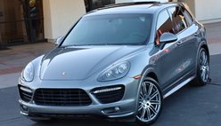 2013 Porsche Cayenne GTS