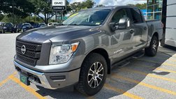 2023 Nissan Titan SV