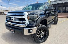 2017 Toyota Tundra SR5