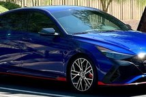 2023 Hyundai Elantra N Base