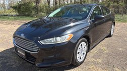 2013 Ford Fusion S