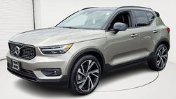 2022 Volvo XC40 T5 R-Design