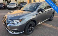 2022 Mitsubishi Outlander PHEV LE