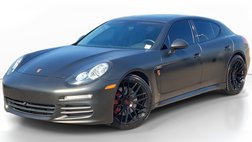 2016 Porsche Panamera 4