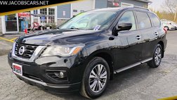 2017 Nissan Pathfinder SL