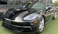 2017 Porsche Panamera 4