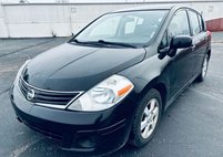 2012 Nissan Versa 1.8 S