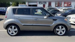 2010 Kia Soul +