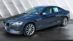 2020 Volvo S60 T6 Momentum