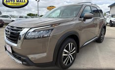 2025 Nissan Pathfinder Platinum