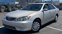 2005 Toyota Camry LE