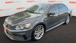2018 Volkswagen Passat R-Line