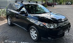 2014 Mitsubishi Outlander ES
