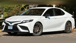 2024 Toyota Camry Hybrid SE Nightshade