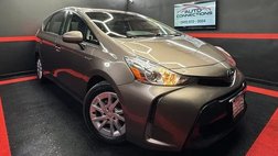 2016 Toyota Prius v Three