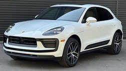 2025 Porsche Macan T