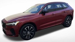 2023 Volvo XC60 B5 Plus Dark Theme