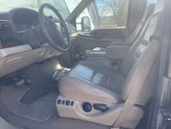 2006 Ford Super Duty F-350 Lariat