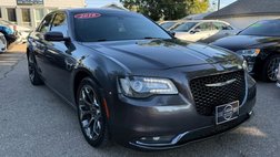 2016 Chrysler 300 S