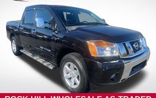 2014 Nissan Titan SV