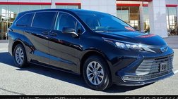 2024 Toyota Sienna LE 8-Passenger