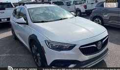 2018 Buick Regal TourX Essence