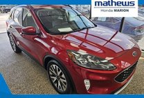 2020 Ford Escape Hybrid Titanium