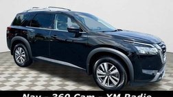 2023 Nissan Pathfinder SL