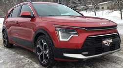 2023 Kia Niro Plug-In Hybrid SX Touring