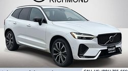 2023 Volvo XC60 B5 Plus Dark Theme