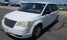 2008 Chrysler Town and Country LX
