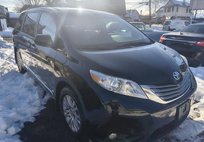 2017 Toyota Sienna XLE 8-Passenger