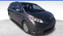 2015 Toyota Sienna XLE 7-Passenger Auto Access Seat