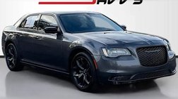 2022 Chrysler 300 Touring