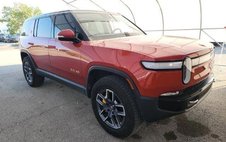 2023 Rivian R1S Adventure