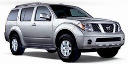 2005 Nissan Pathfinder XE