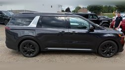 2024 Kia Carnival SX