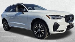 2025 Volvo XC60 B5 Core Dark Theme