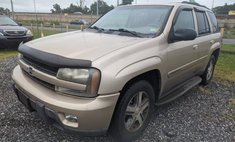 2004 Chevrolet TrailBlazer LT 4WD 4dr SUV