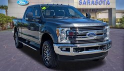 2017 Ford Super Duty F-250 Lariat