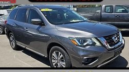2018 Nissan Pathfinder SV
