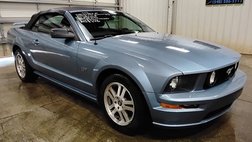2006 Ford Mustang GT Deluxe