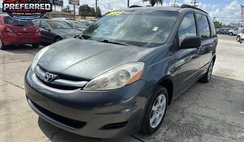 2010 Toyota Sienna CE 7-Passenger