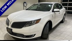 2015 Lincoln MKS Base