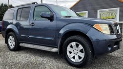 2005 Nissan Pathfinder XE 4WD