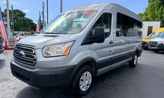 2017 Ford Transit XLT w/Medium Roof w/Sliding Side Door