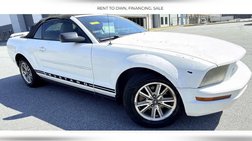 2005 Ford Mustang V6 Deluxe